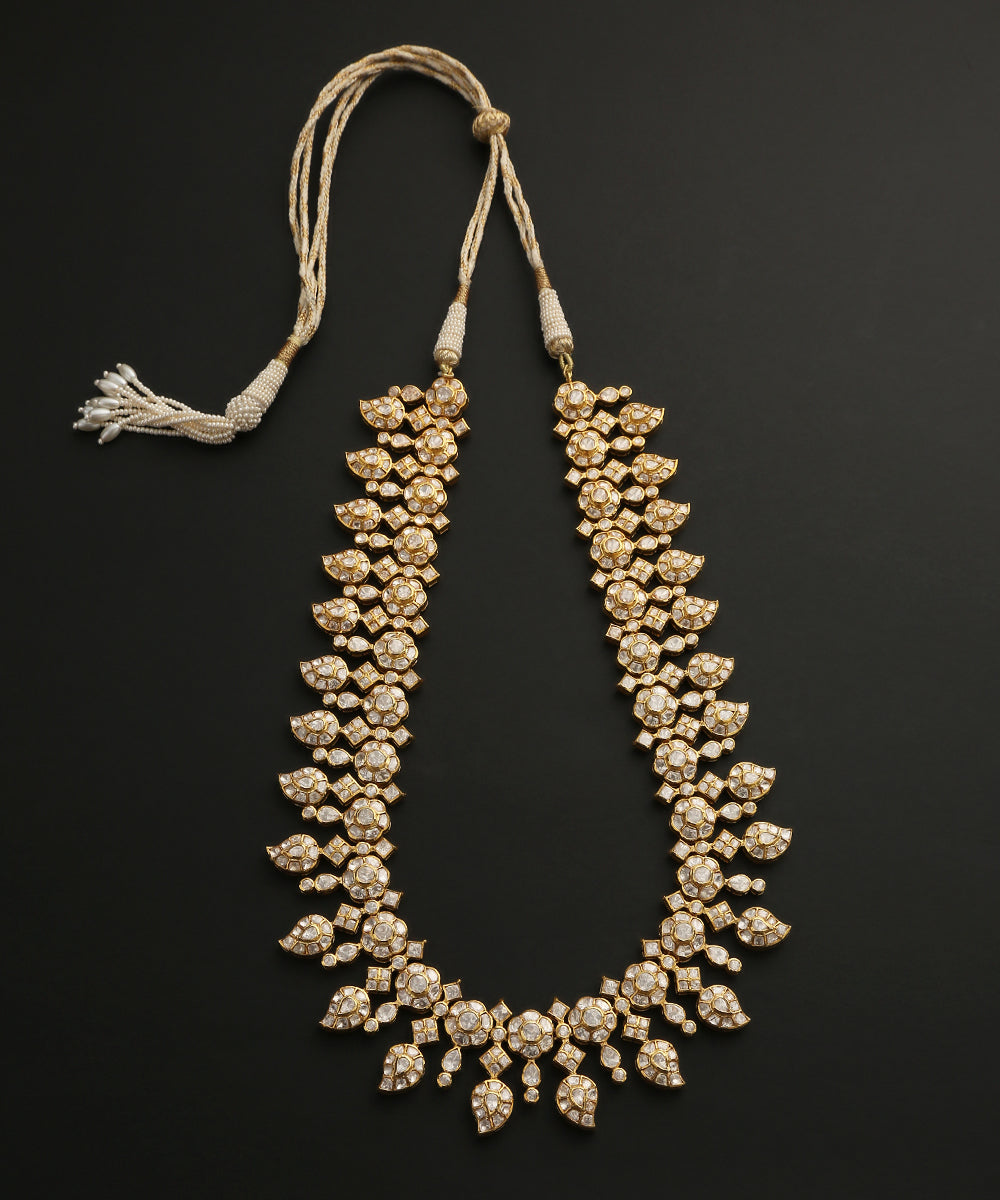 Yusra_Handcrafted_Pure_Silver_Necklace_With_Moissanite_Polki_WeaverStory_02