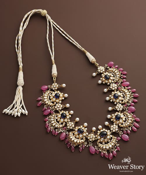 Pink_Moissanite_Polki_Necklace_Set_Handcrafted_In_Pure_Silver_WeaverStory_03