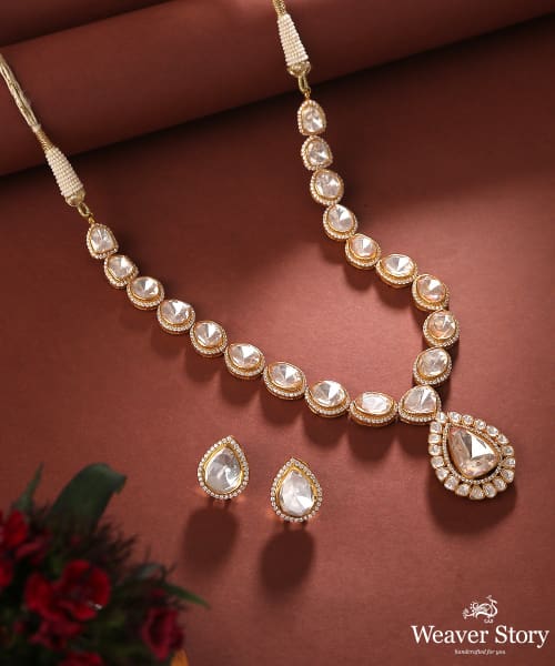 Dhriti_Pure_Silver_Handcrafted_Moissanite_Polki_Necklace_Set_WeaverStory_01
