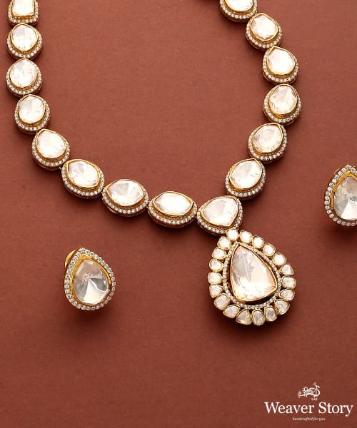 Dhriti_Pure_Silver_Handcrafted_Moissanite_Polki_Necklace_Set_WeaverStory_05