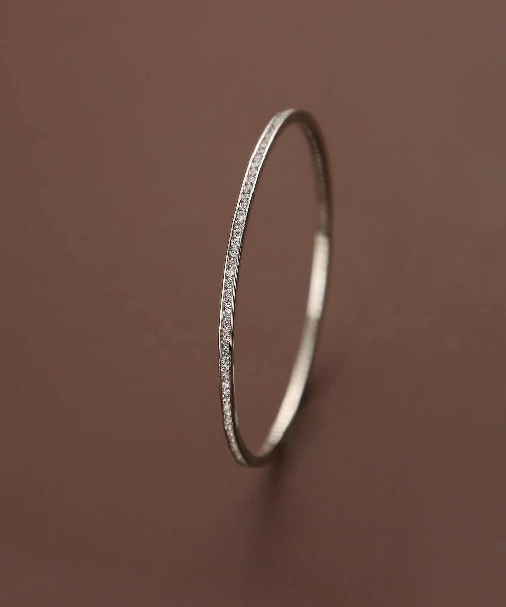 Aaima_Handcrafted_Bangle_With_Tiny_Studs_WeaverStory_03