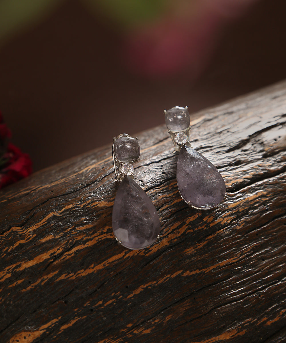 Nazz_Handcrafted_Earrings_With_Semi_Precious_Stones_WeaverStory_01