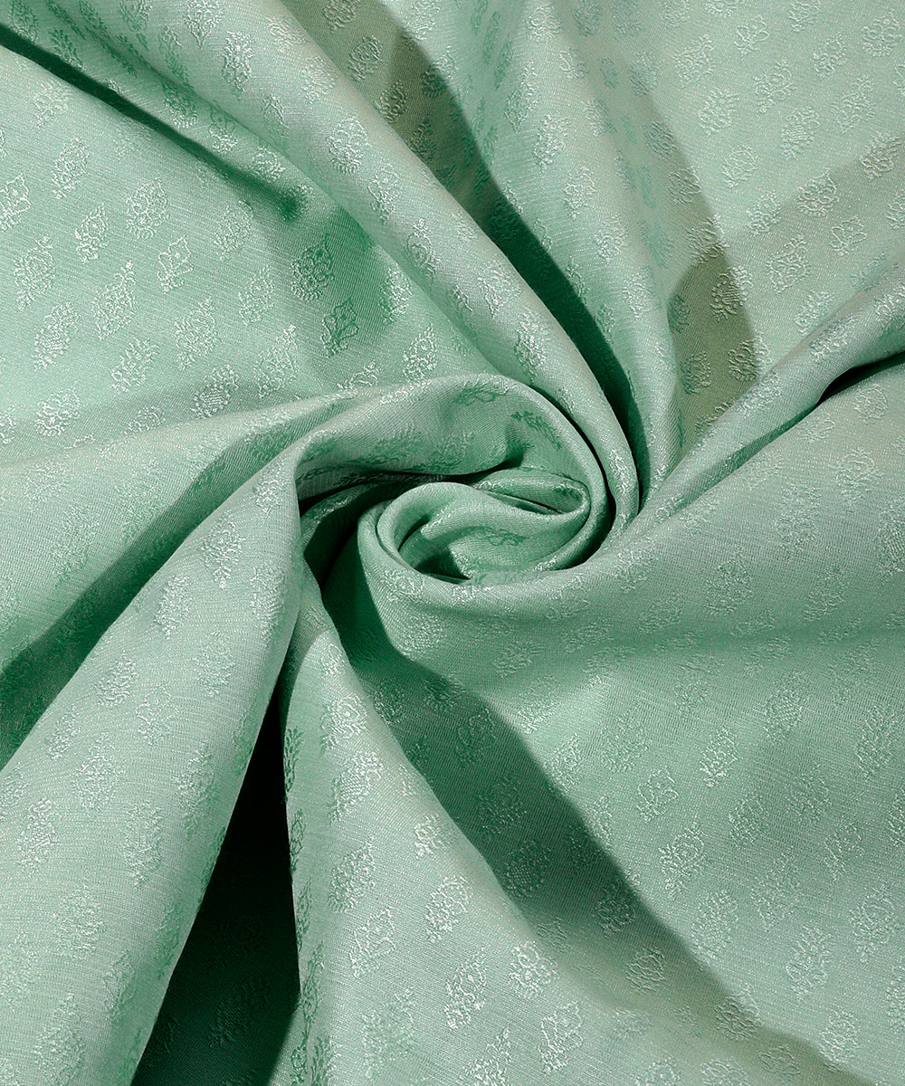 Handloom_Ice_Blue_Menswear_Satin_Silk_Tanchoi_Kurta_And_Cotton_Silk_Pants_Fabric_WeaverStory_05