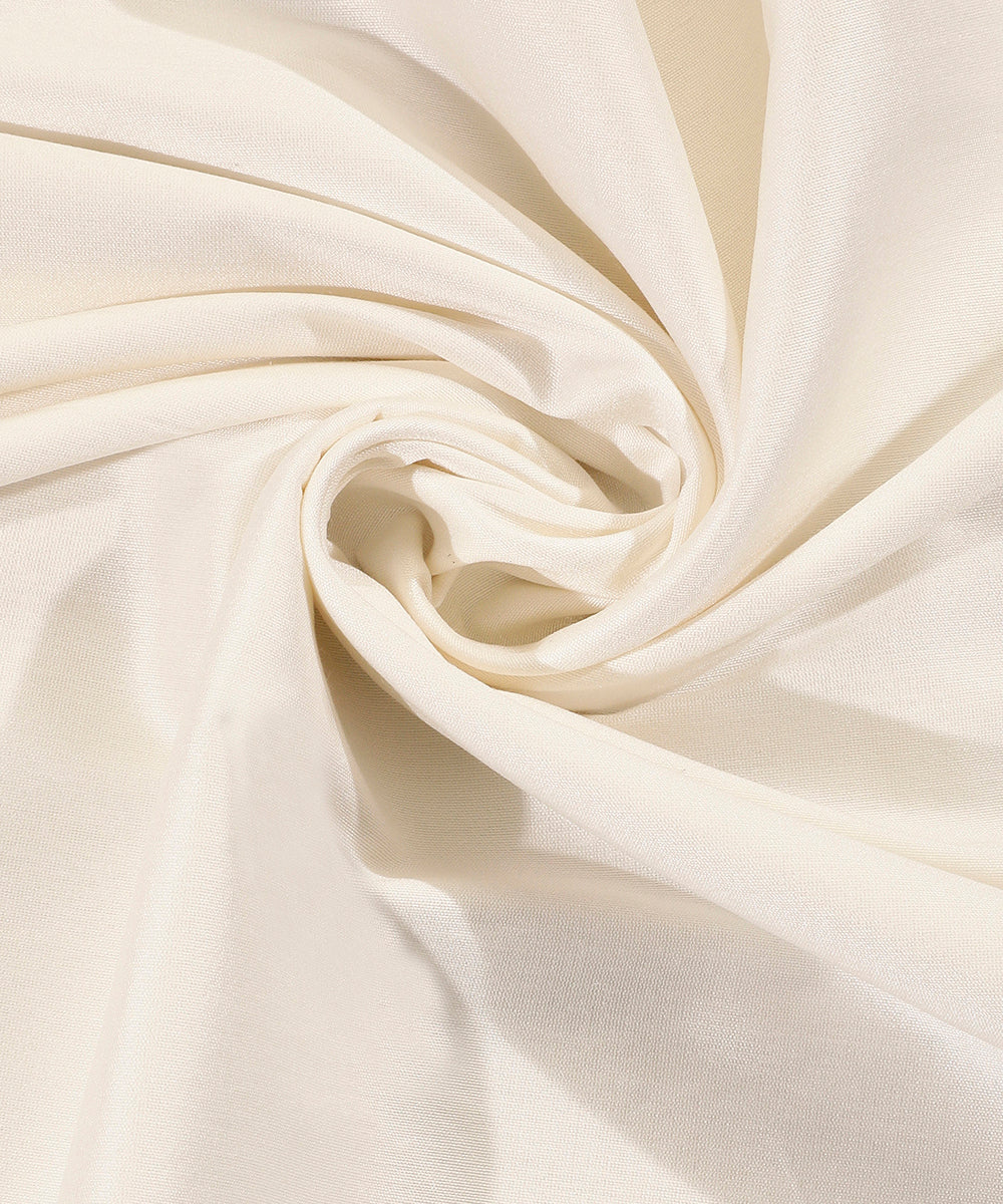 Cream_Handloom_Menswear_Satin_Silk_Tanchoi_Kurta_And_Cotton_Silk_Pants_Fabric_WeaverStory_07