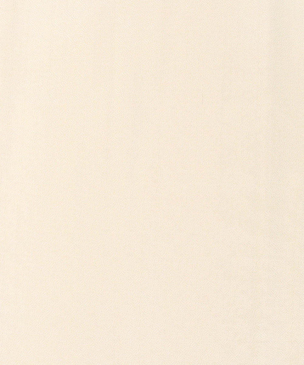 Cream_Handloom_Menswear_Satin_Silk_Tanchoi_Kurta_And_Cotton_Silk_Pants_Fabric_WeaverStory_02