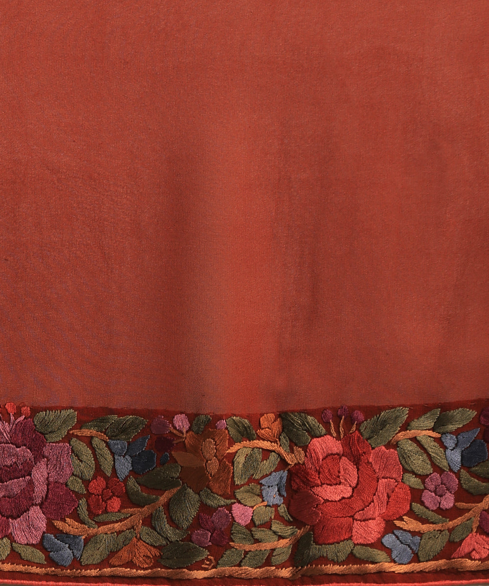 Brown_Handloom_Georgette_Parsi_Gara_Saree_With_All_Over_Booties_And_Rose_Border_WeaverStory_06