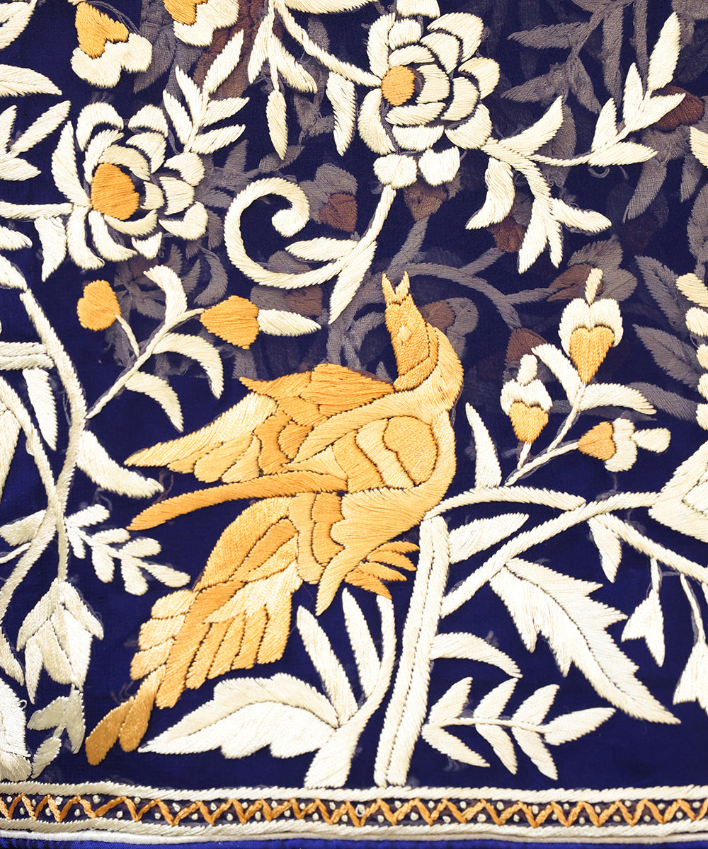 Blue_Handloom_Georgette_Parsi_Gara_Dupatta_With_All_over_Flowers_And_Bird_Motifs_WeaverStory_05