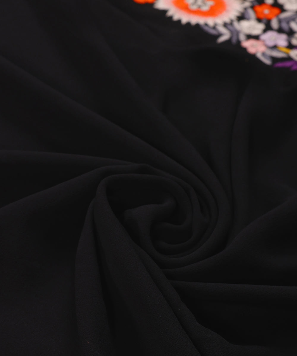 Black_Georgette_Parsi_Gara_Dupatta_With_Multicoloured_Floral_Border_WeaverStory_06