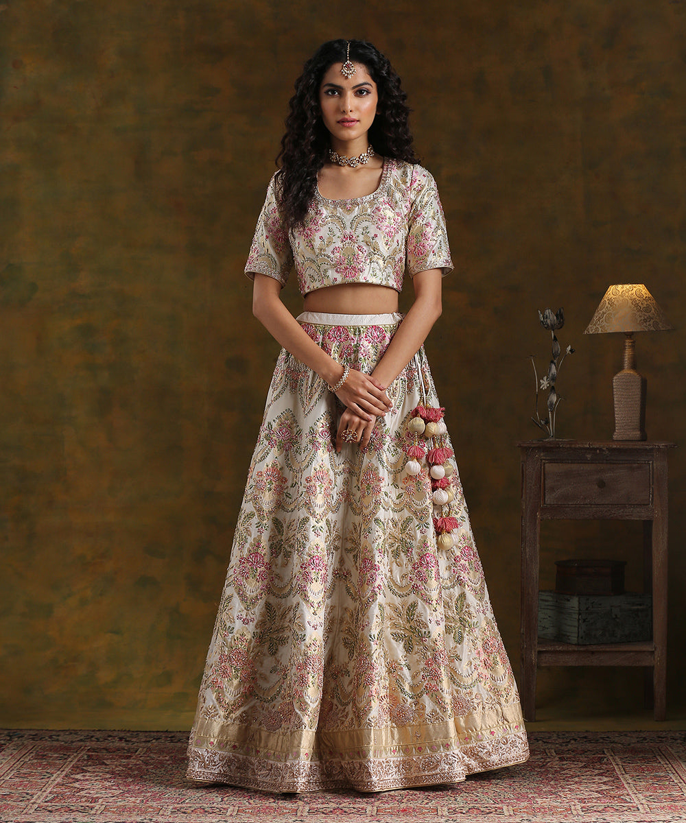 Handloom Offwhite Pure Katan Silk Banarasi Lehenga Set Stitched Lehenga