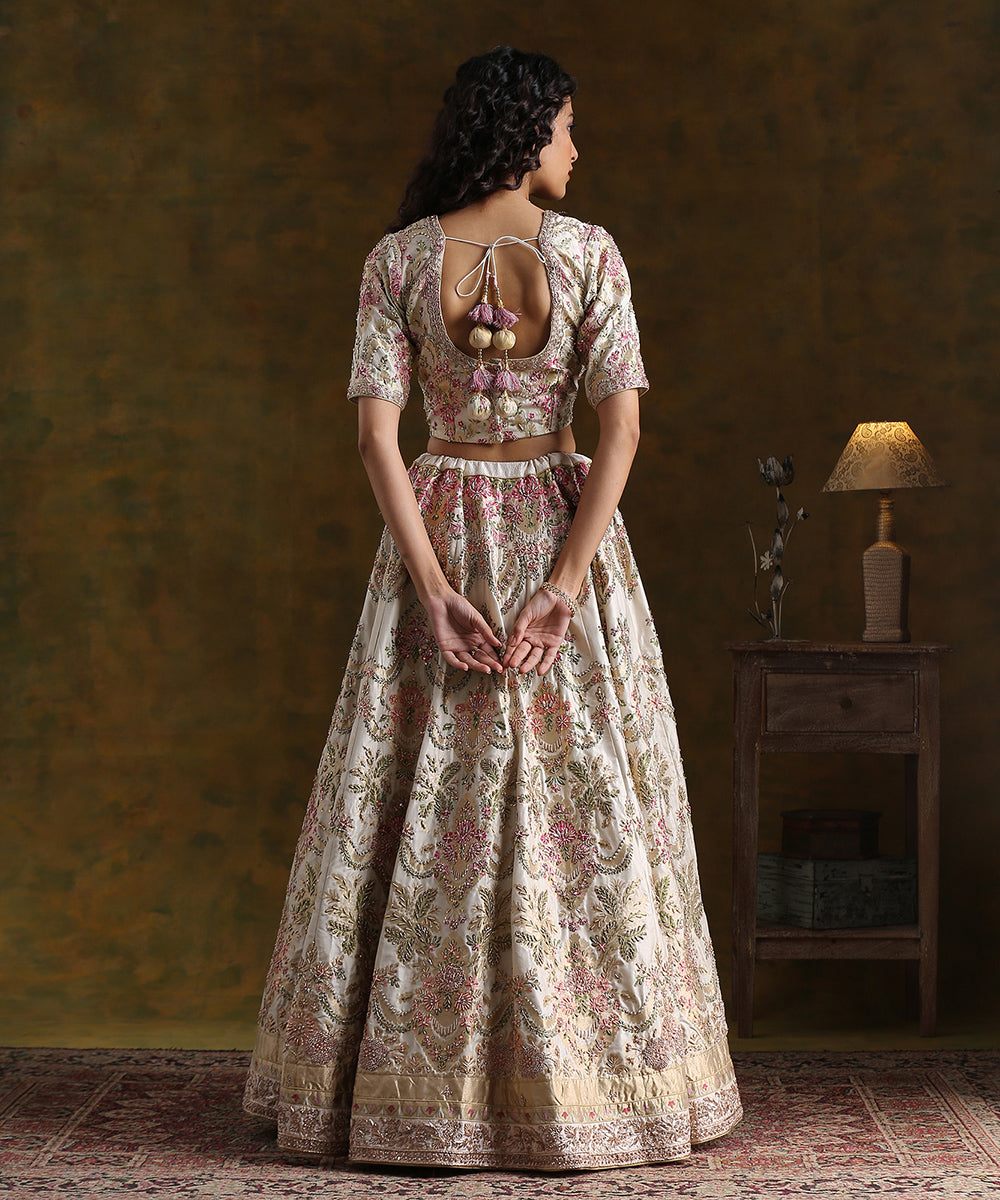 Handloom Offwhite Pure Katan Silk Banarasi Lehenga Set Stitched Lehenga