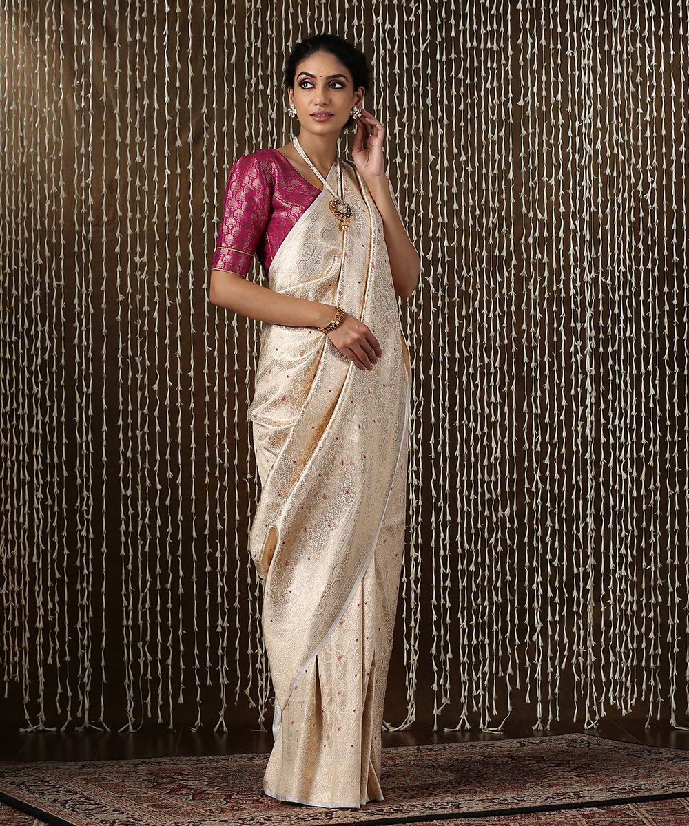White_Handloom_Shikargah_Banarasi_Saree_With_Red_Meenakari_WeaverStory_02