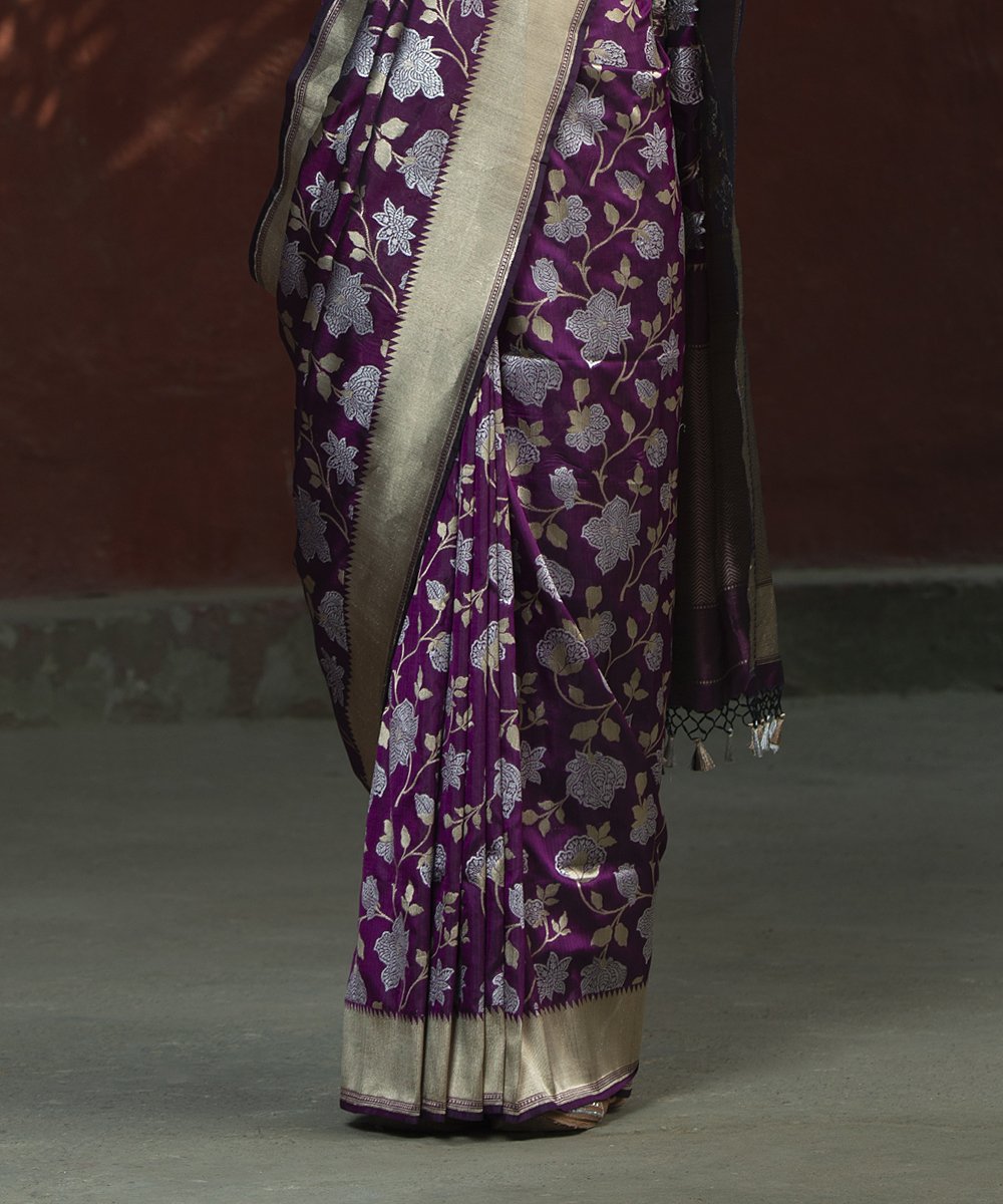 Wine_Handloom_Katan_Silk_Sona_Banarasi_Saree_Rupa_Floral_with_Jangla_Design_WeaverStory_04