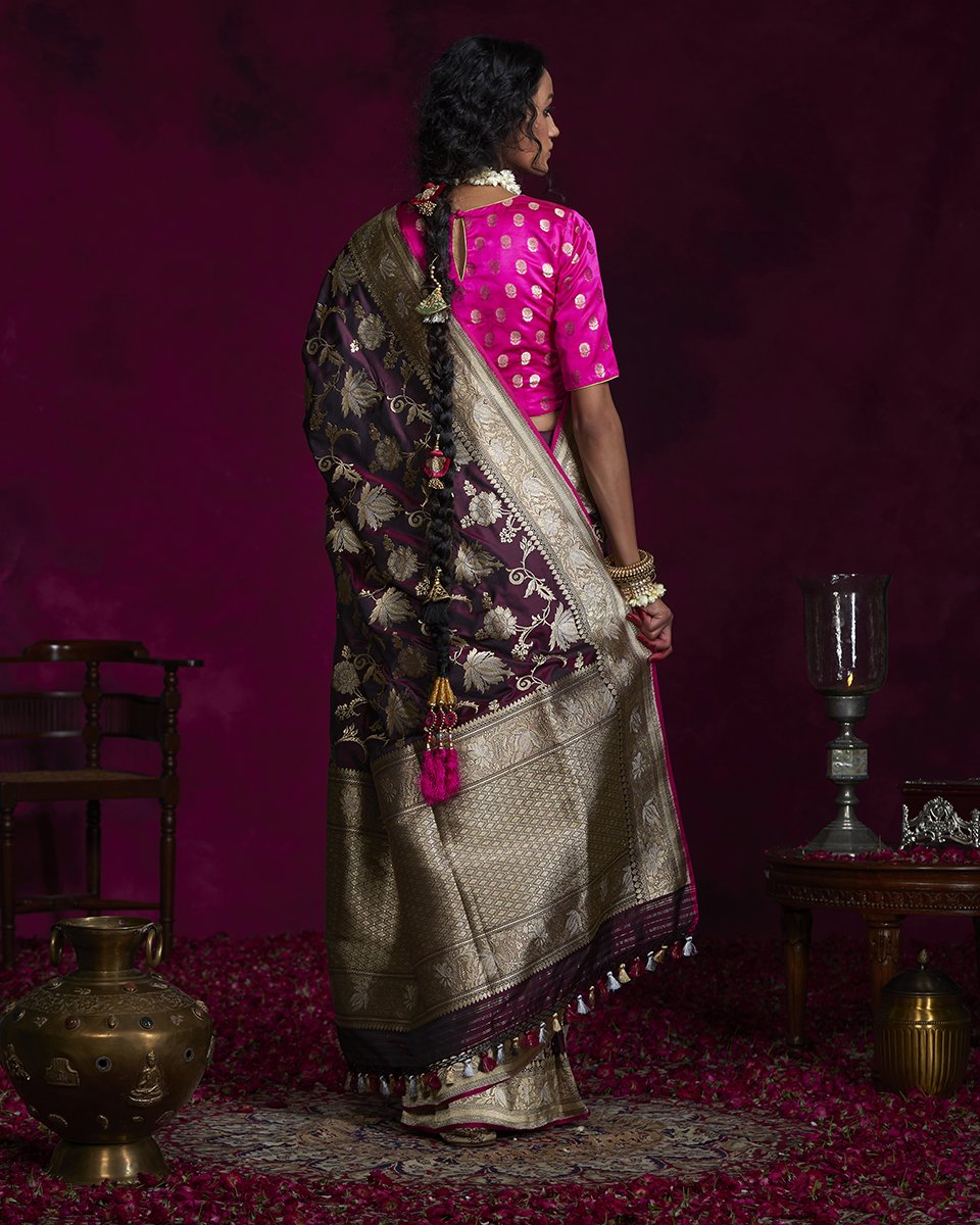 Wine_Katan_Silk_Handloom_Banarasi_Saree_with_Floral_Jaal_and_Tissue_Weft_Border_WeaverStory_03