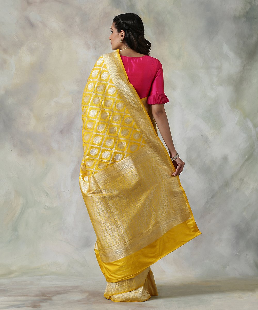 Yellow_Banarasi_Katan_Silk_Saree_with_Rich_Gold_Zari_Jaal_WeaverStory_03