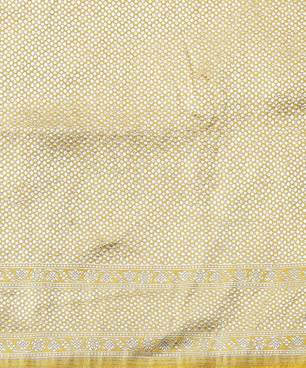 Yellow_Banarasi_Katan_Silk_Saree_with_Rich_Gold_Zari_Jaal_WeaverStory_05