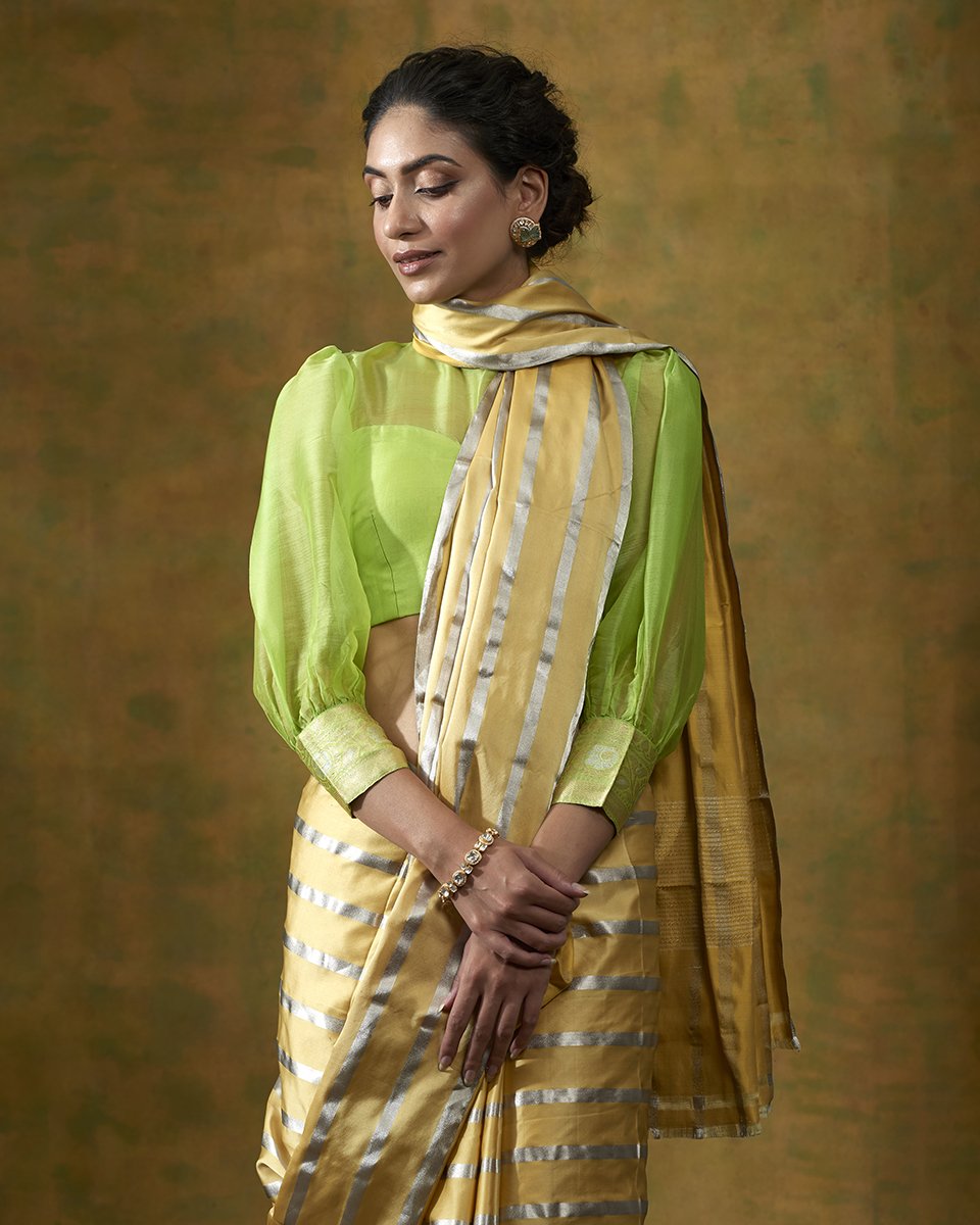 Yellow_Handloom_Horizontal_Stripes_Banarasi_Saree_In_Satin_WeaverStory_01