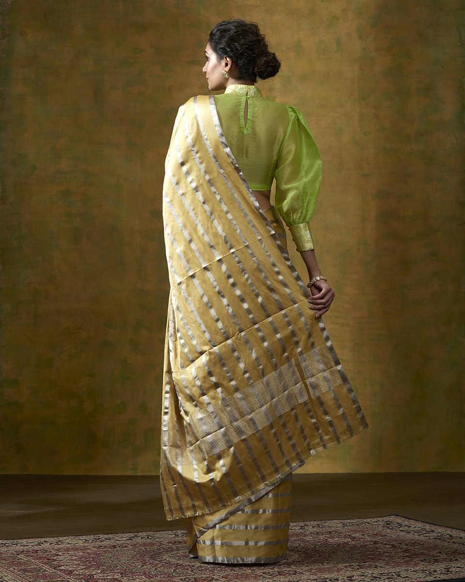 Yellow_Handloom_Horizontal_Stripes_Banarasi_Saree_In_Satin_WeaverStory_03