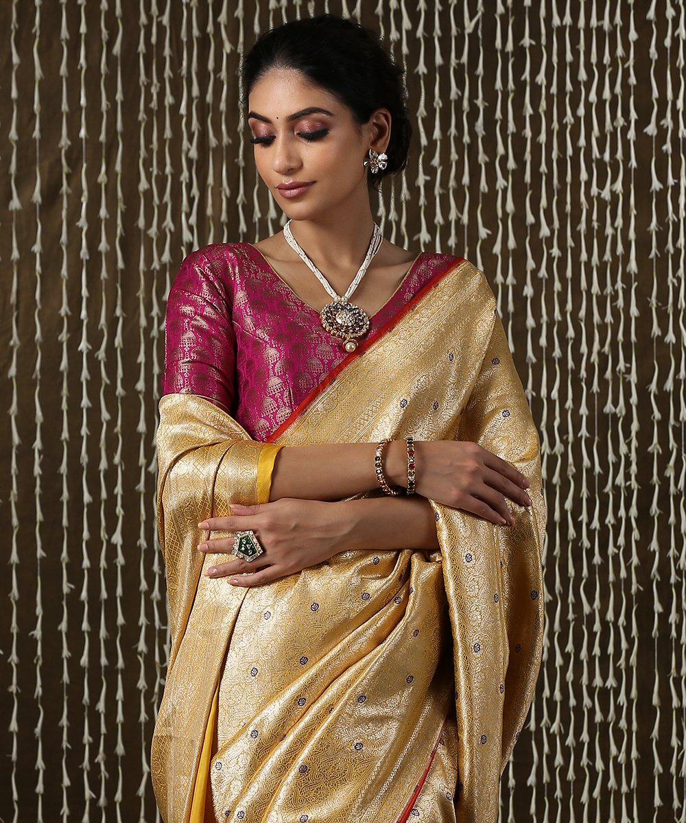 Yellow_Handloom_Kimkhab_Pure_Katan_Silk_Banarasi_Saree_WeaverStory_01