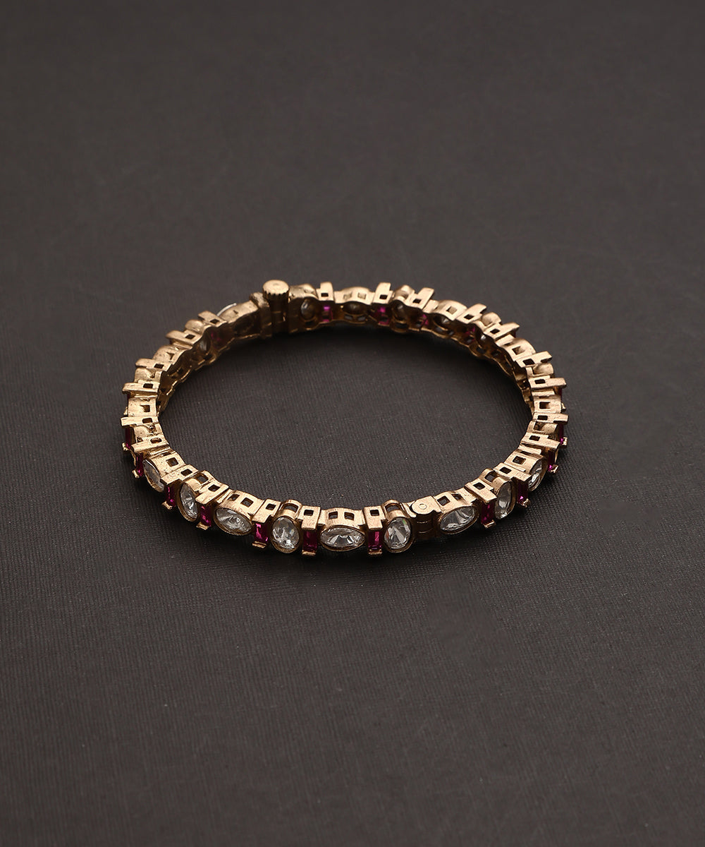 Prahor_Handcrafted_Pure_Silver_Bangles_With_Kundan_And_Ruby_WeaverStory_03