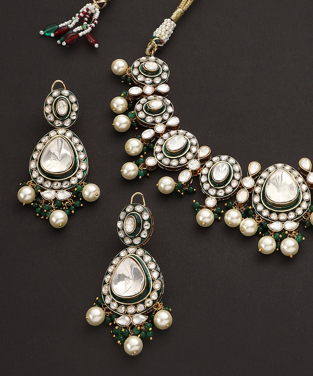 Tamoha_Handcrafted_Pearl_Choker_Set_With_Kundan_Polki_WeaverStory_04