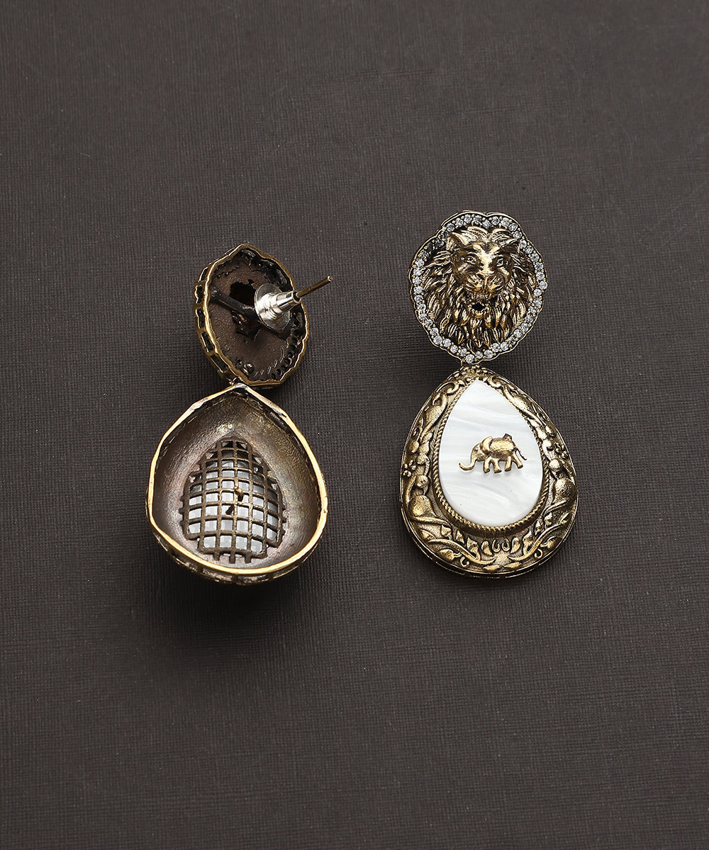 Ongkar_Handcrafted_Earrings_With_Elephant_Motifs_WeaverStory_03