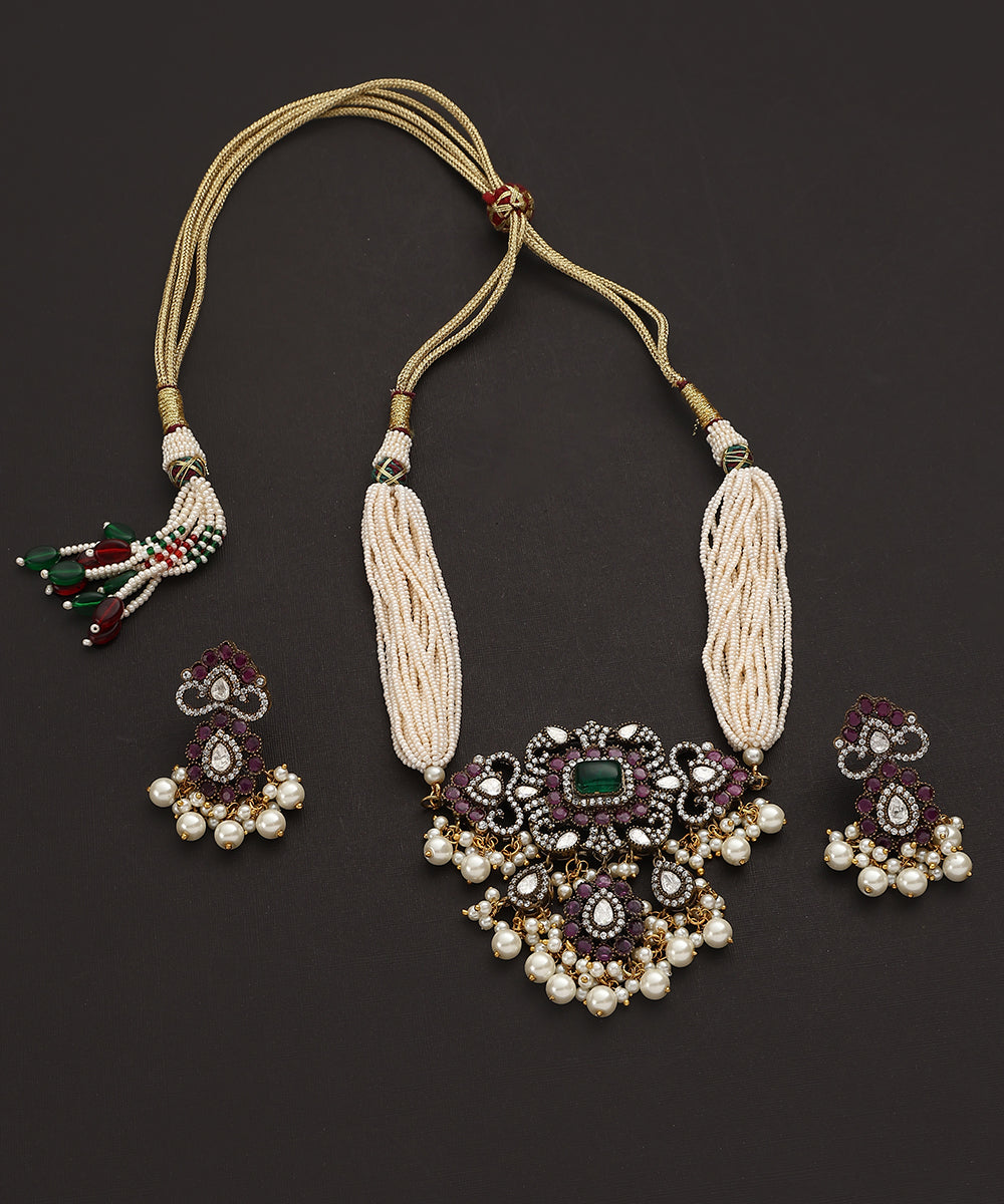 Aranyak_Handcrafted_Zircon_Kundan_Choker_Set_WeaverStory_02