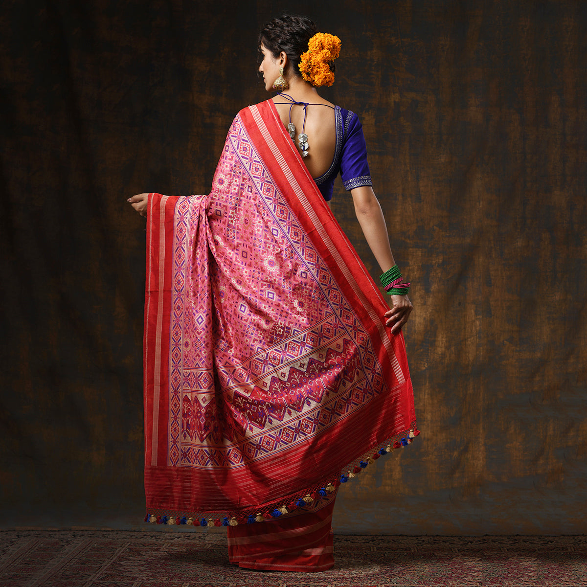 Handwoven_Pink_Meenakari_Banarasi_Patola_with_Silk_Borders_WeaverStory_03
