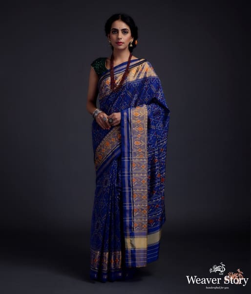 Navy_Blue_single_ikat_patola_saree_with_tissue_border_WeaverStory_02