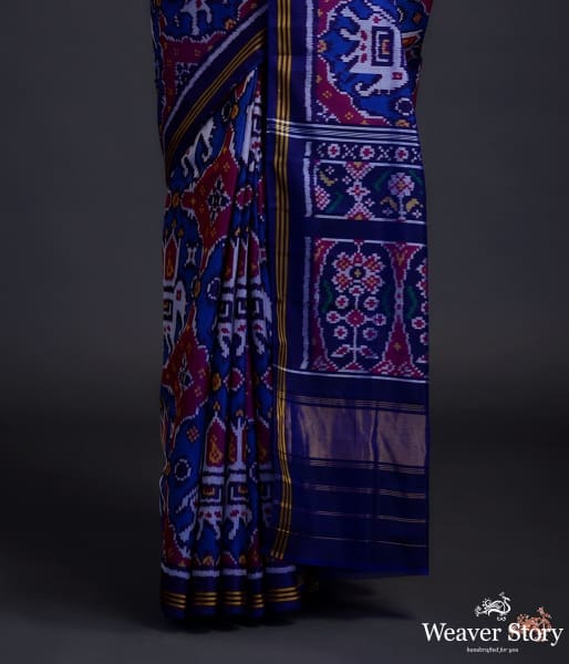 Pure_silk_Gujarat_Patola_saree_in_royal_blue_with_elephant_motifs_WeaverStory_04