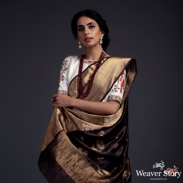 Coffee_Brown_chanderi_silk_saree_with_gold_zari_floral_motifs_on_pallu_and_broad_gold_border_WeaverStory_01