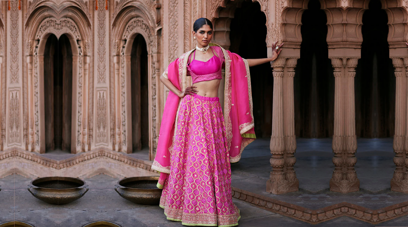 Are modern brides swapping their usual reds for a refreshing mix of pink, azure, and ivory?