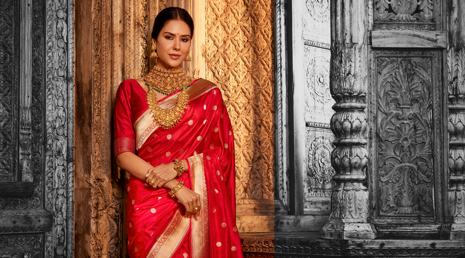 From_Runway_to_Realway:_Sonam_Bajwa's_Red_Banarasi_Saree_Look_by_WeaverStory_WeaverStory