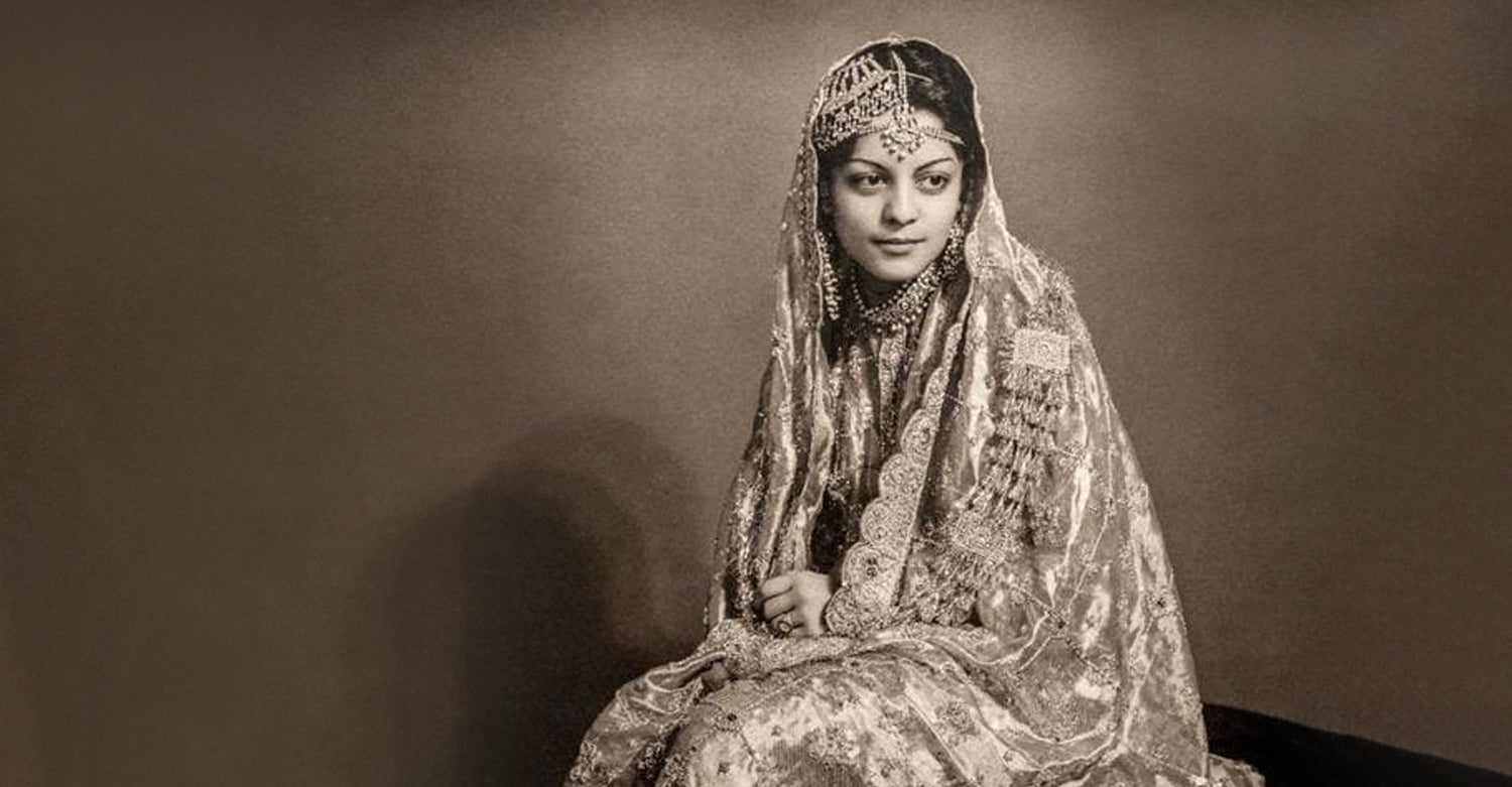 Royal Women of India and the Crafts They Wore in Life