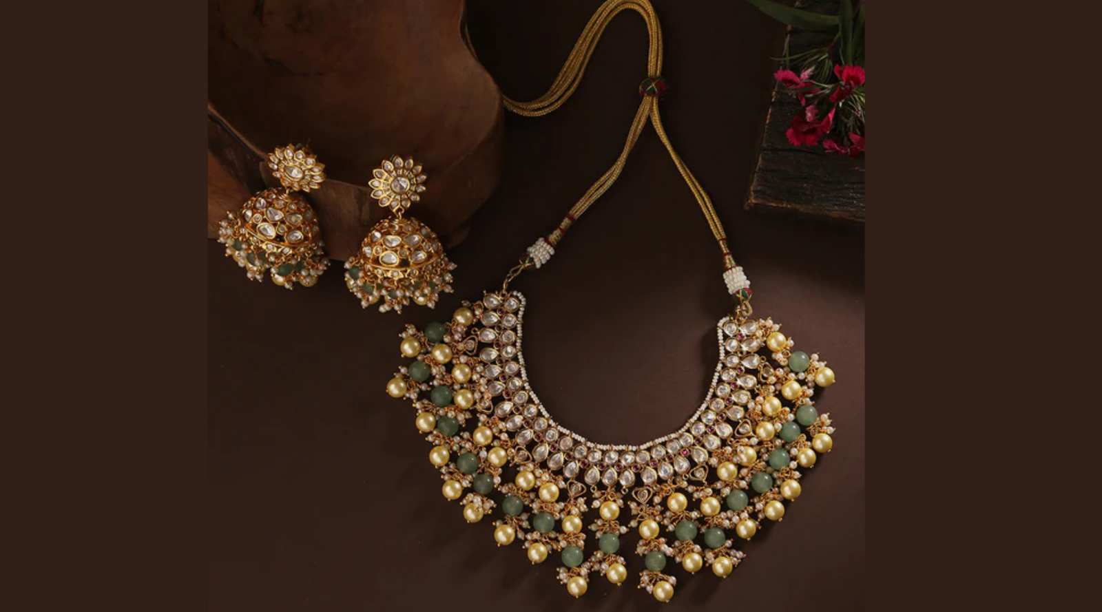 Choosing the Perfect Wedding Jewellery: Tips and Tricks