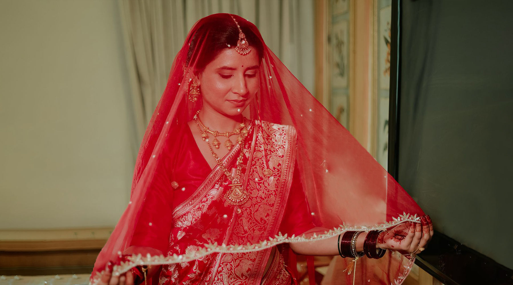 what is a saree ceremony