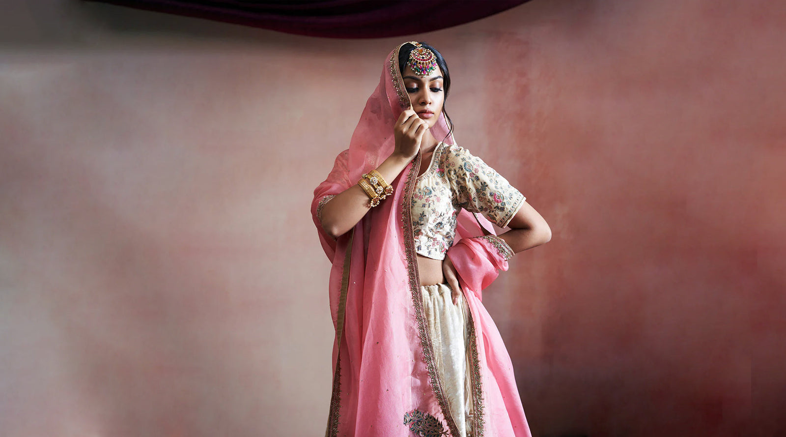 How to Take Dupatta on Lehenga: 10 Elegant Draping Styles for Every Occasion