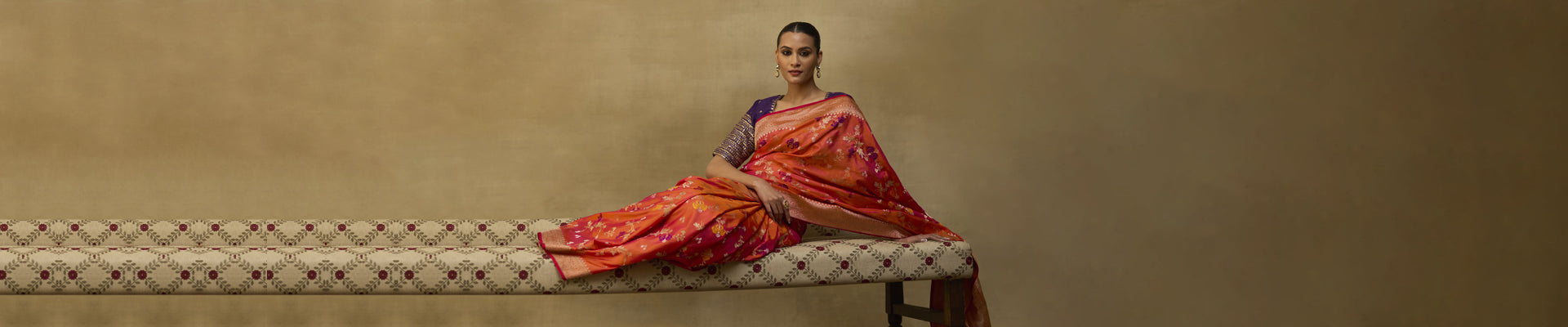 Handwoven_Banarasi_Sarees_:_Tapestry_of_Tradition_and_Luxury_WeaverStory
