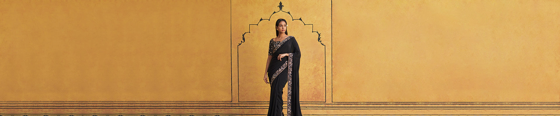 Hand_Embroidered_Sarees_WeaverStory