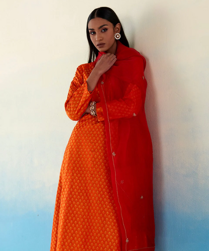 Najgul Orange &amp; Red Pure Banarasi Tanchoi Silk Kurta And Churidar With Organza Dupatta Ready To