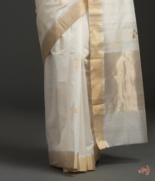 OffWhite_handloom_cotton_by_Silk_Chanderi_with_mughal_motif_WeaverStory_04