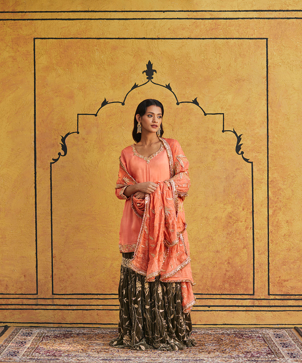Green_Velvet_Zardozi_Embroidery_Gararah_With_Peach_Kurti_And_Heavy_Chiffon_Dupatta_WeaverStory_01