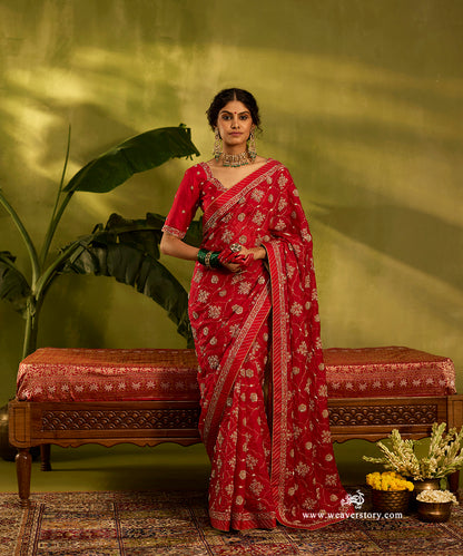 Handloom_Red_Pure_Organza_Hand_Embroidered_Saree_With_Beautiful_Guldosi_Work_WeaverStory02