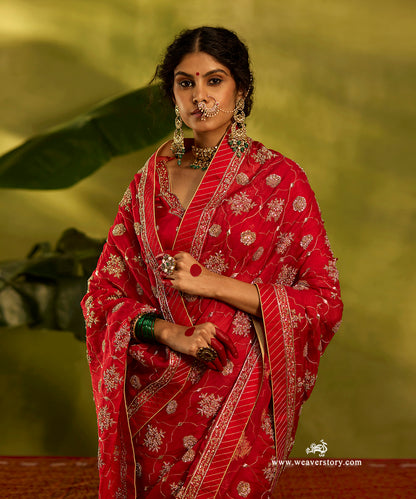 Handloom_Red_Pure_Organza_Hand_Embroidered_Saree_With_Beautiful_Guldosi_Work_WeaverStory01