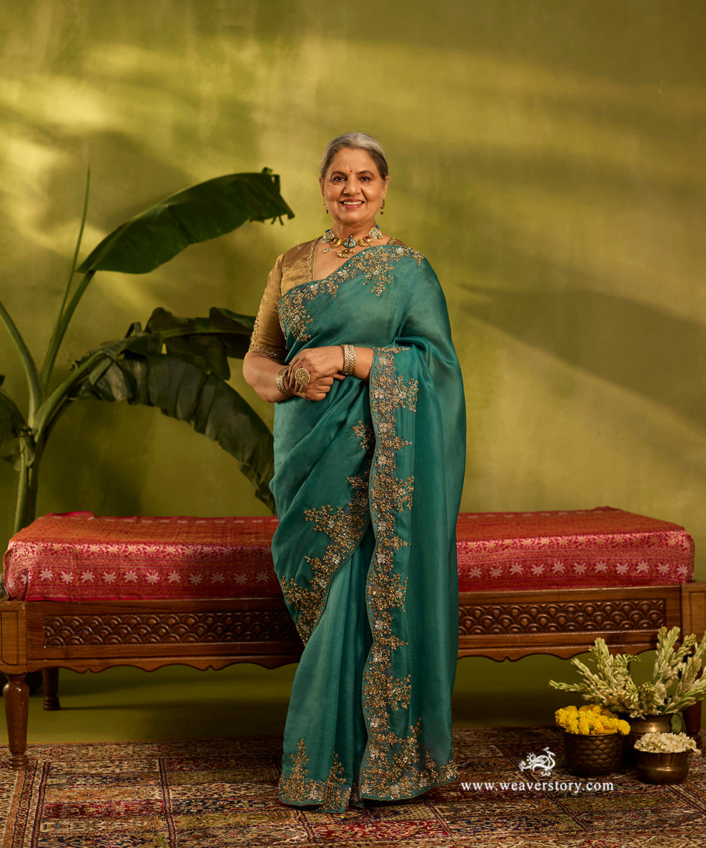 Teal_Handloom_Pure_Organza_Saree_With_Beautiful_Guldosi_Scalloped_Border_WeaverStory01