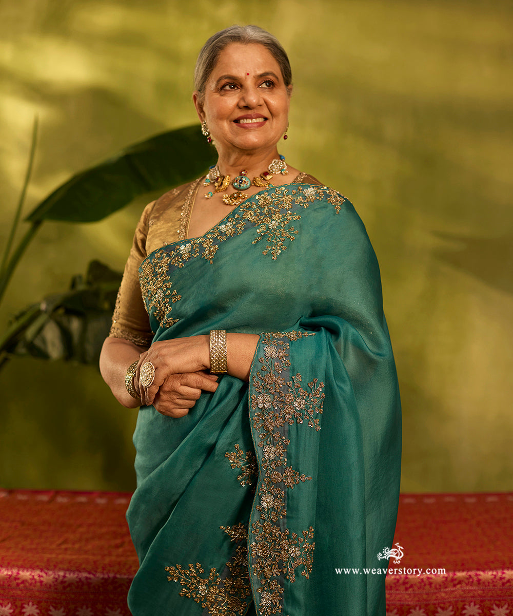 Teal_Handloom_Pure_Organza_Saree_With_Beautiful_Guldosi_Scalloped_Border_WeaverStory01