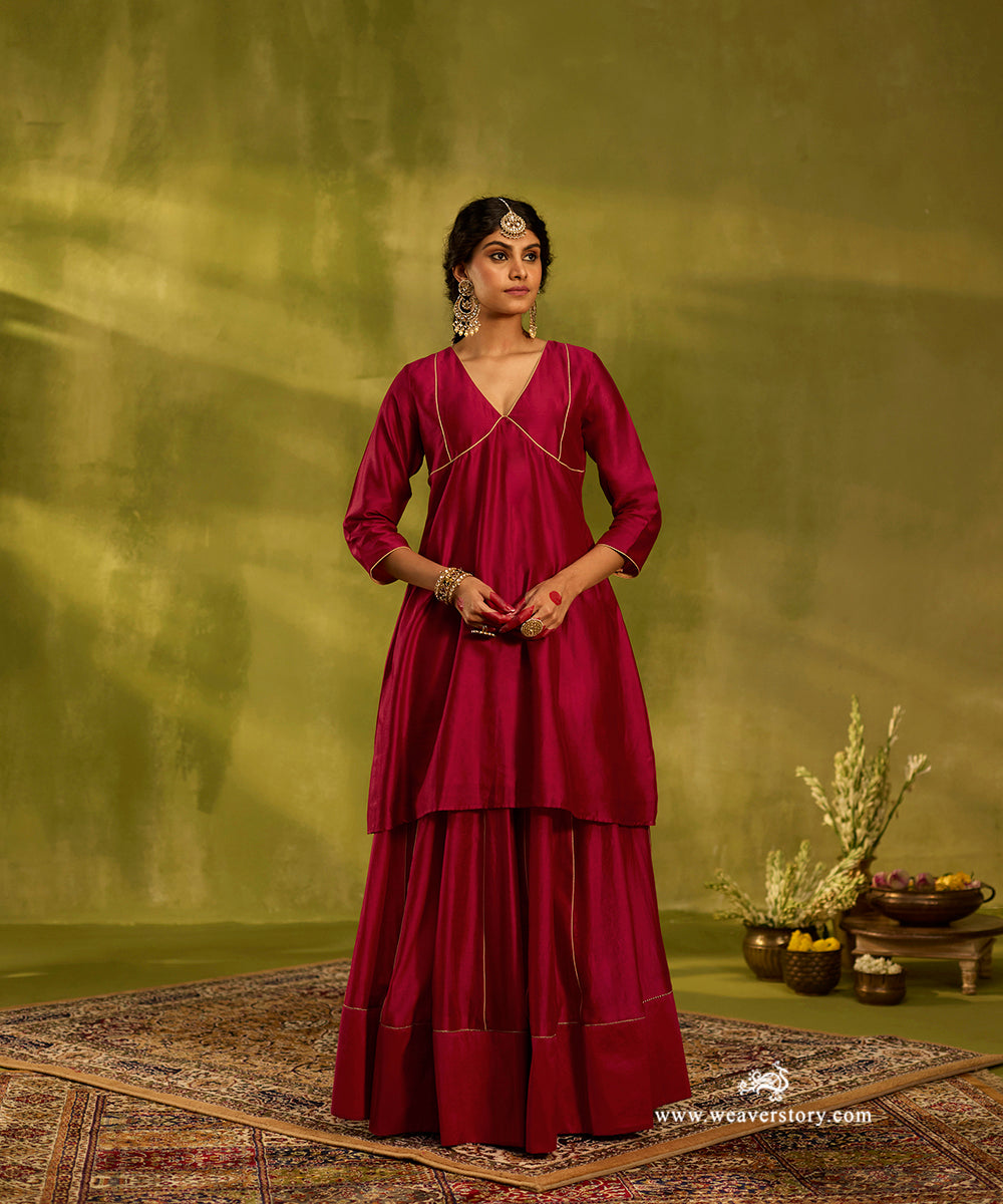 Brick_Red_Handloom_Chanderi_Kurta_With_Skirt_And_Hand_Embroidered_Organza_Dupatta_WeaverStory03