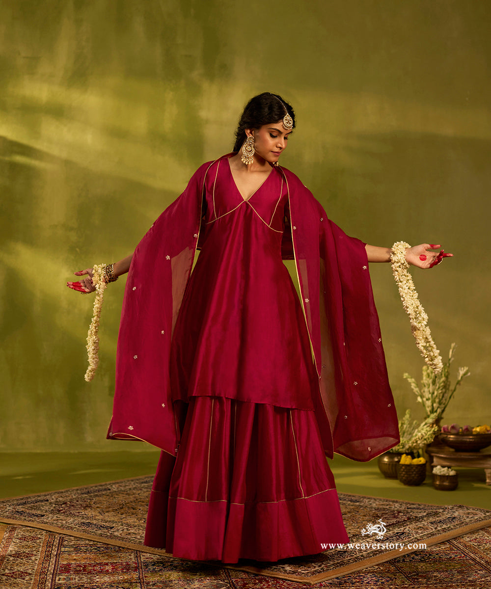 Brick_Red_Handloom_Chanderi_Kurta_With_Skirt_And_Hand_Embroidered_Organza_Dupatta_WeaverStory06