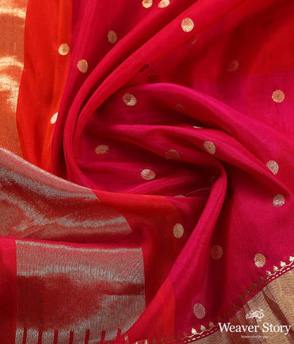 Red_and_Orange_Dual_Tone_Dupatta_in_Katan_Georgette_with_Asharfi_Boota_WeaverStory_04