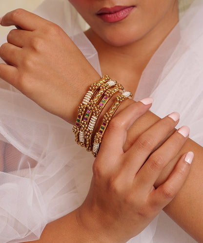 Malligai Temple Bangle Set of 4