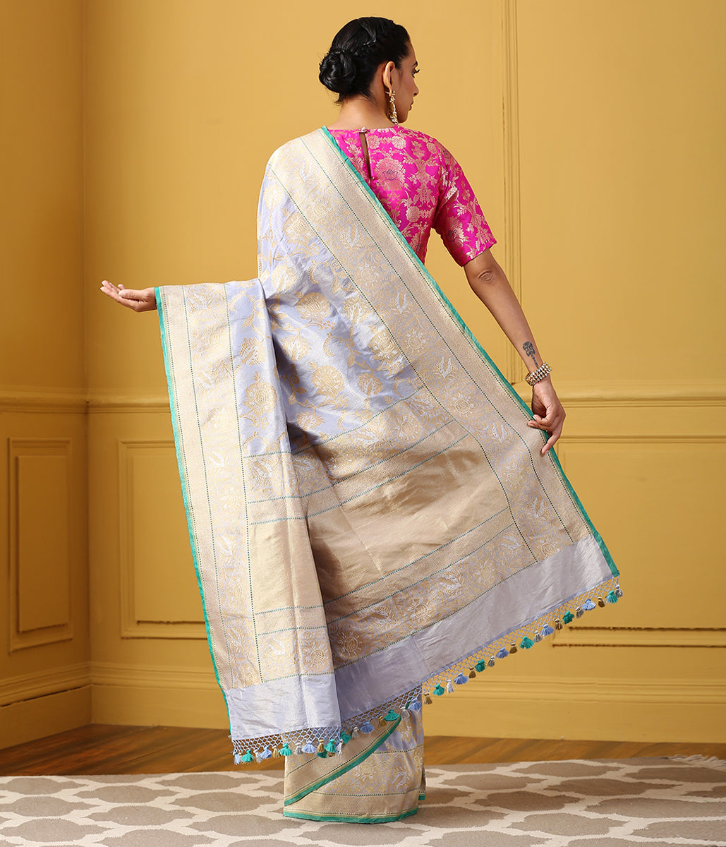 Handwoven_Sky_Blue_Kadhwa_Kora_Tissue_Jangla_Saree_WeaverStory_03